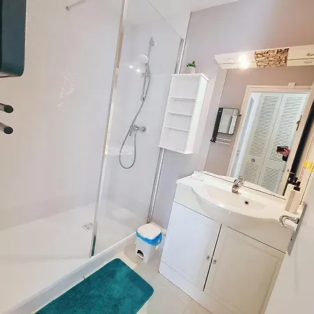 Cosy 4 Pers Proche Avec Parking - Fr-1-746-34 شقة *