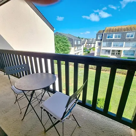 4 Personnes Pres De La Avec Terrasse Et Parking - Fr-1-746-34 Appartement